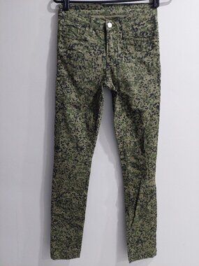 Carhartt WIP X' Riot Women's Jeans Pants size 26x32 Green Camo